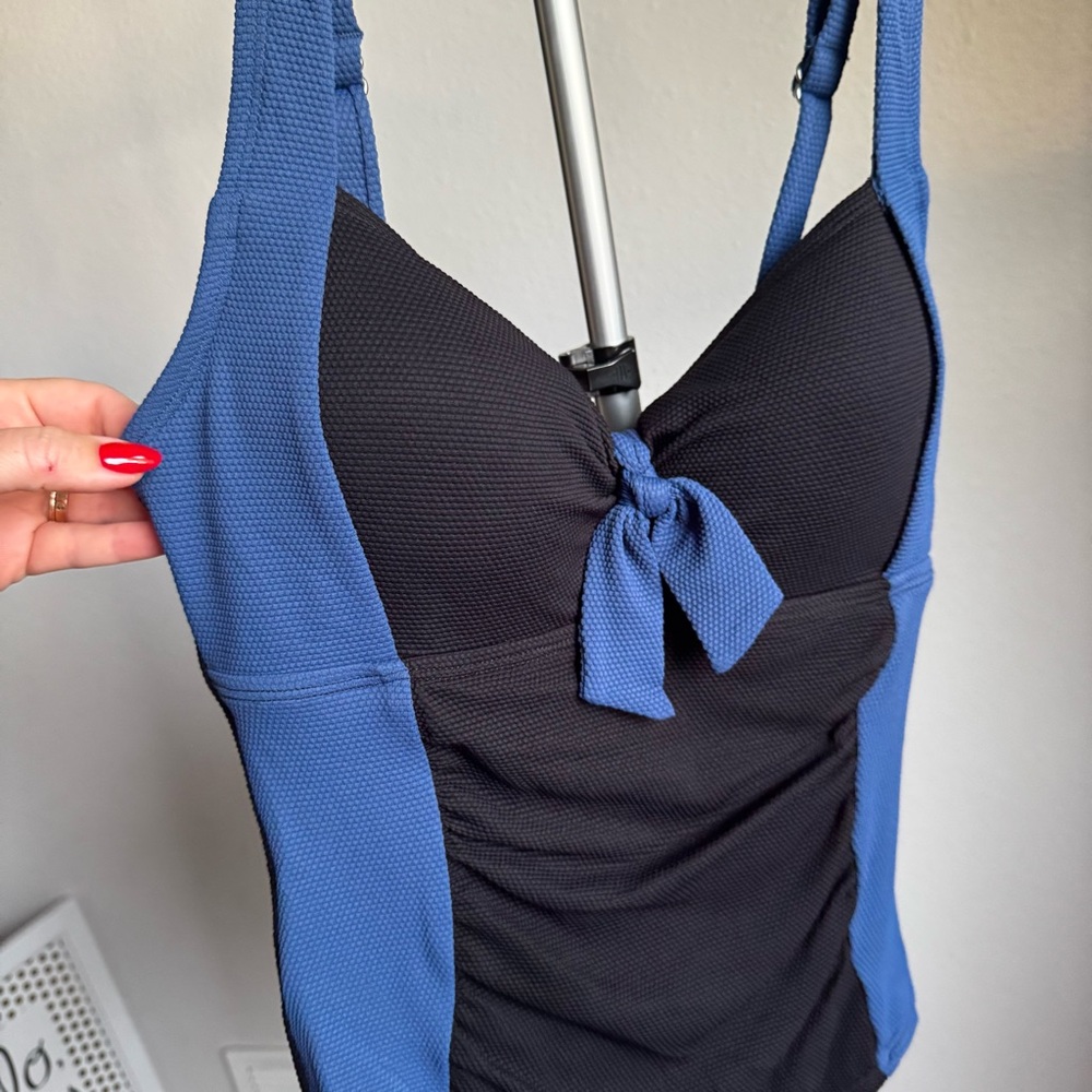 NWT Tommy Bahama Island Cays Color Block Tie Front Tummy Control Tank Swimsuit - Picture 5 of 10
